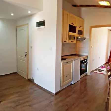 Apartament Karmen *