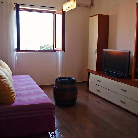 Apartament Karmen
